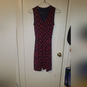 Chic Red and Black Patterned Dress